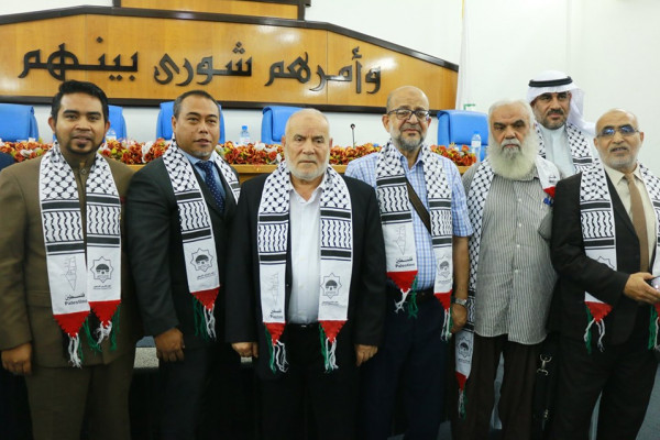 التشريعي بغزة يستقبل أميال من الابتسامات 37 ويدعو أحرار العالم لزيارة القطاع