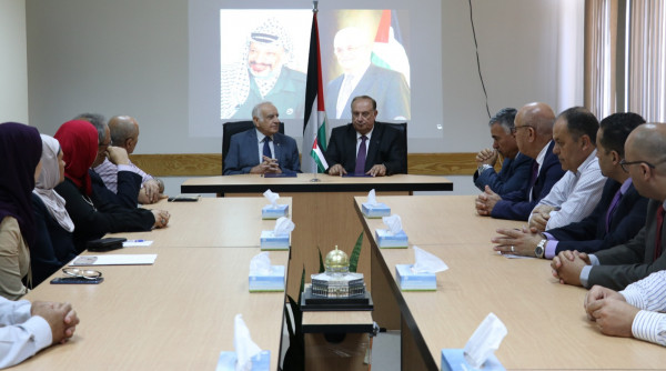 الدكتور أبو مويس والمهندس سمارة يوقعان مذكرة تعاون بدعم البحث العلمي الدكتور أبو مويس والمهندس سمارة يوقعان مذكرة تعاون بدعم البحث العلمي