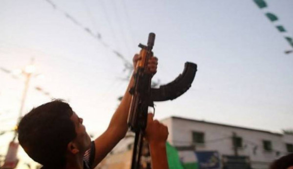ثلاث إصابات بإطلاق الألعاب النارية واعتقال خمسة أشخاص أطلقوا النار بغزة