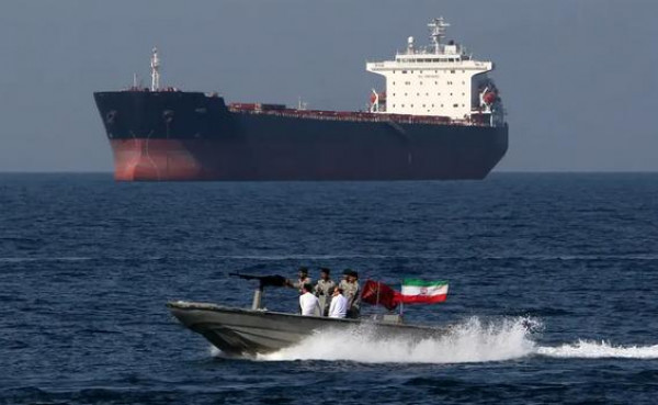 إيران تكشف مصير ناقلة النفط الإيرانية المُحتجزة