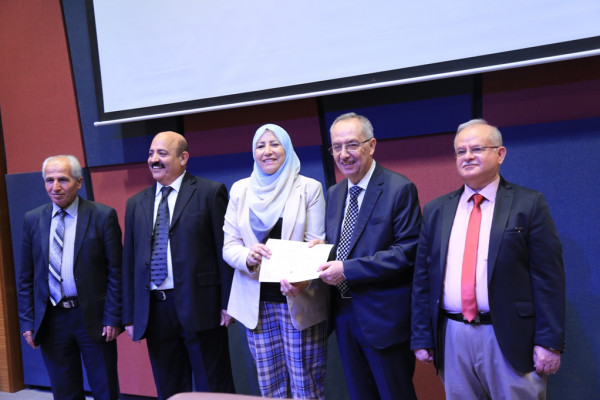 جامعة النجاح تكرّم الفائزين بجوائز البحث العلمي عن العام 2018