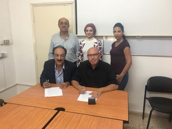 اتفاقية بين الحاضنة الفلسطينية للطاقة ودائرة تنمية الشباب لإطلاق جائزة القدس للإبداع
