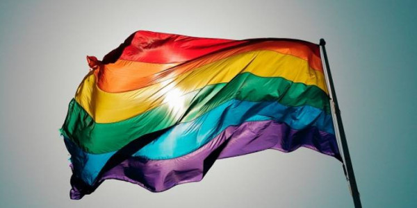 المثليون في الكويت يسعون لترخيص رسمي.. ويفجرون مفاجأة