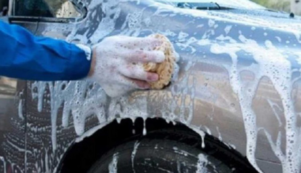 أبرز 5 خرافات عن وسائل تنظيف السيارة