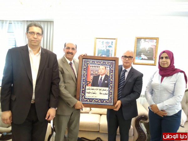 مركز "شمس" يقدم التهاني للسفير المغربي بمناسبة حلول الذكرى العشرون لعيد العرش