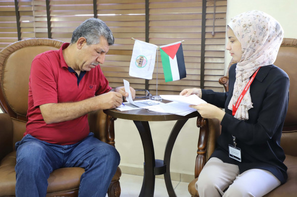 بلدية دورا و(الأكشن ايد) فلسطين يوقعان اتفاقية تعاون