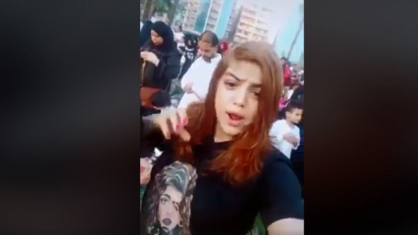 شاهد: غضب في مصر بعد غناء فتاة خلال صلاة عيد الأضحى