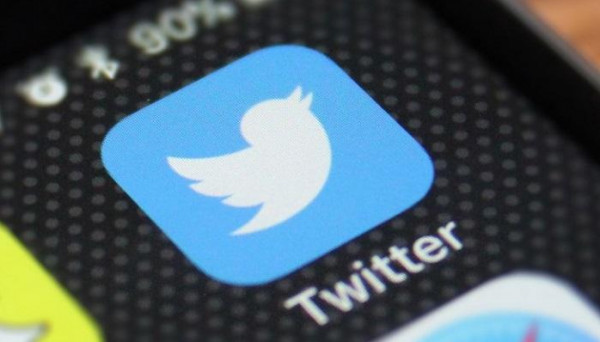 "تويتر" يختبر وسيلة فرز للرسائل ذات المحتوى المسيء