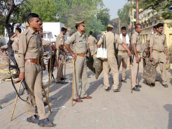 الشرطة الهندية: قتيلان بتبادل لإطلاق النار في كشمير