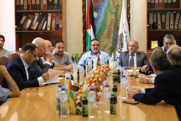 أكاديمي يرفض الانضمام لمجلس بلدية غزة المُعين ويكشف التفاصيل