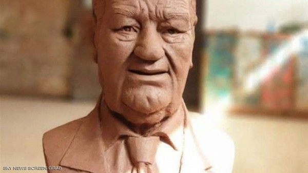 تمثال الفنان حسن حسني يثير الجدل 9998985565