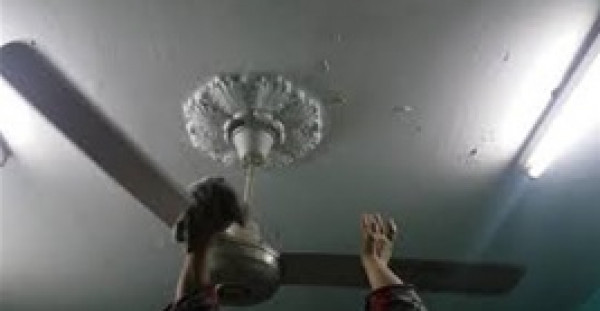 شاهد: أسهل طريقة لتنظيف مروحة السقف
