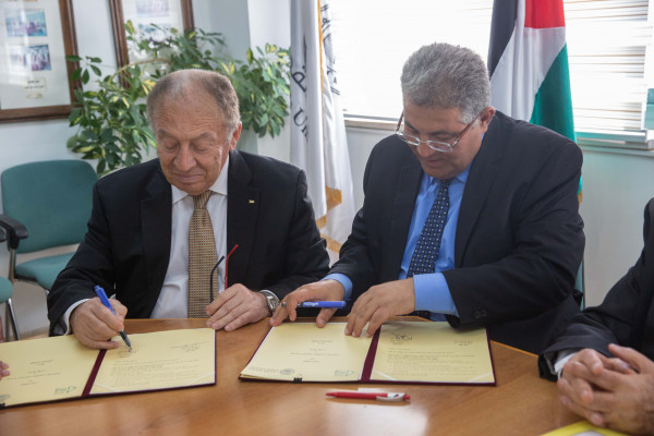 جامعة القدس والمواصفات والمقاييس توقعان اتفاقية تعاون علمي وفني
