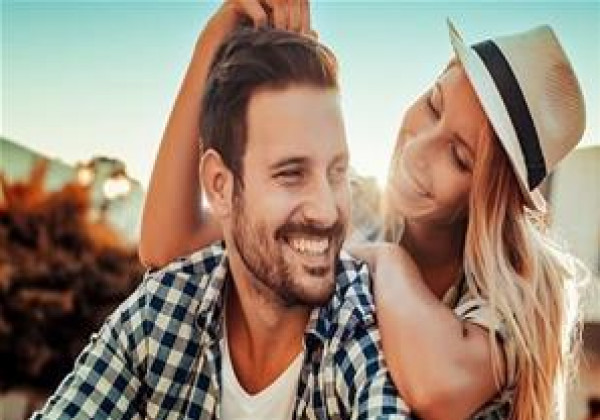 4 أمور احذرها إذا كان شريك حياتك زميل عمل