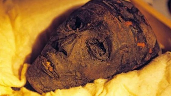مصر: الآثار تكشف لغز وفاة توت عنخ آمون وتوضح حقيقة الاغتيال المدبر