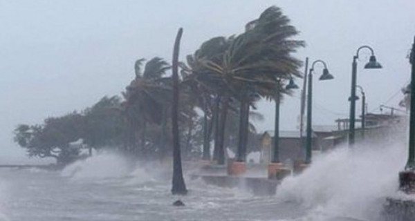 جراء إعصار "دوريان".. توقعات بعدد "صادم" من القتلى في الباهاما