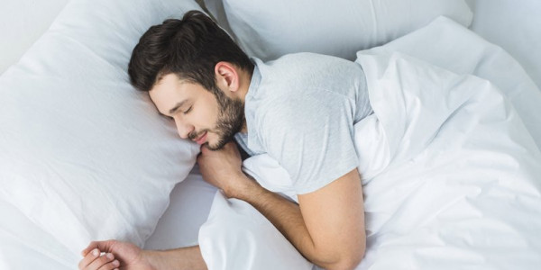 هذه مخاطر "النوم الزائد" على الإنسان