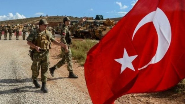 تسيير أول دورية برية عسكرية أميركية تركية في "المنطقة الآمنة" شرق الفرات