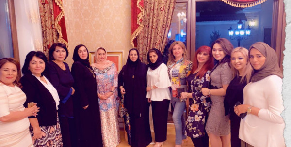 حرم سفير الامارات فى أوزباكستان تنظم مأدبة عشاء لوفد مجلس سيدات الأعمال