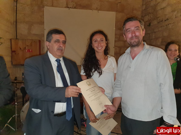 (ساحة المهد) توقع إتفاقية تعاون بين بلديتي بيت لحم وباريس