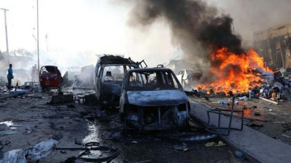 مقتل خمسة أشخاص بانفجار لغم استهدف قافلة عسكرية في الصومال