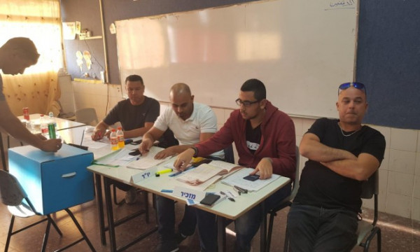 لجنة الانتخابات المركزية بإسرائيل تمنع نقل ناخبين عرب في النقب