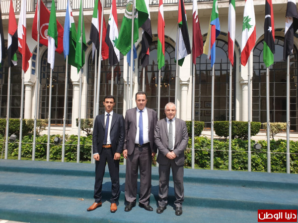 القاهرة:(دواس) يبحث سبل التعاون مع رئيس "معهد البحوث" وقطاع فلسطين بالجامعة العربية