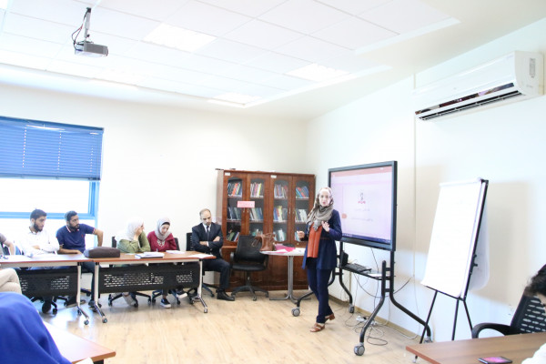 جامعة بوليتكنك فلسطين تعقد محاضرة توعوية حول "أهميّة مكافحة الفساد"