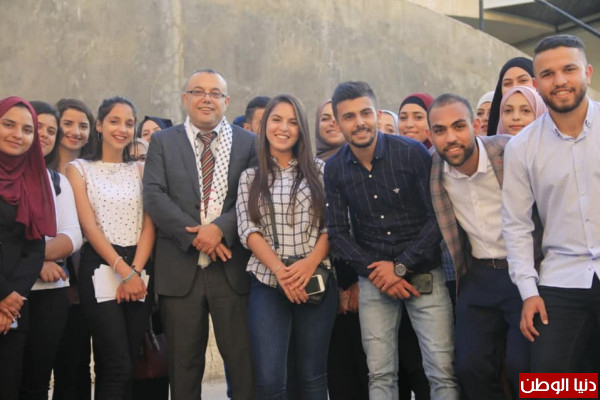 أبو سيف يفتتح أسبوع التراث الفلسطيني في جامعة بيرزيت