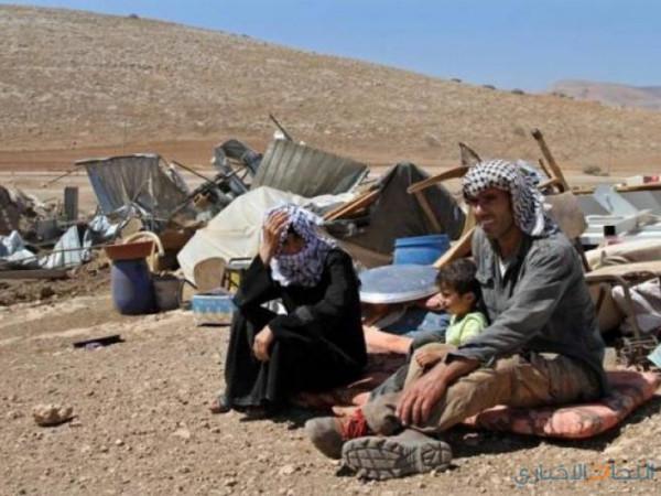 الاحتلال يجرّف أراضٍ في "الحمة" ويخطر بوقف العمل في منشأة بمنطقة حمصة