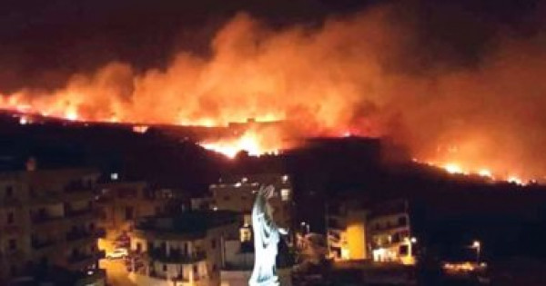 شاهد: الأمطار تُنقذ لبنان من الحرائق وتتدخل لإطفائها