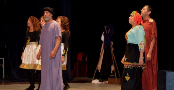 عرض مسرحي امازيغي جديد بعنوان " اغبالو ن علي شوهاد" في تيزنيت