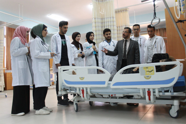 مستشفى حمد بغزة يفتح أبوابه لتعليم طلبة كلية الطب بجامعة الأزهر