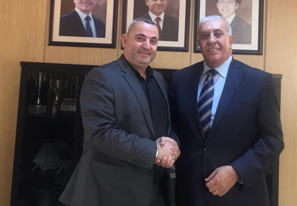 مجلس الطلبة بجامعة القدس المفتوحة يعقد لقاء تشاورياً مع مسؤولين بالجامعة الأردنية