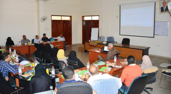 دورة لكوادر الصيدلة في مجال التصنيع الدوائي وفق اشتراطات منظمة الصحة العالمية