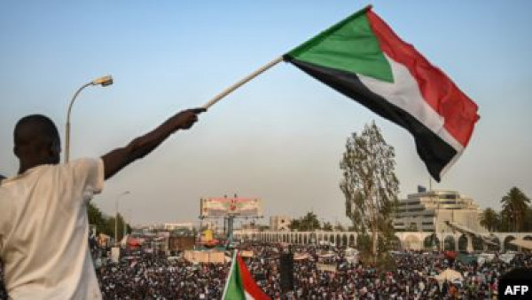 مساعٍ أمريكية لرفع السودان من قائمة الدول الراعية للإرهاب