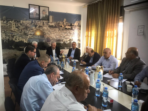 شاهد: اجتماع لقيادة حركة فتح يؤكد أن الرئيس عباس مرشحها لانتخابات الرئاسة