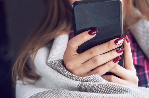 تحديث ثوري يجعل هاتفك الذكي طوق نجاة لك ولأطفالك في الشتاء