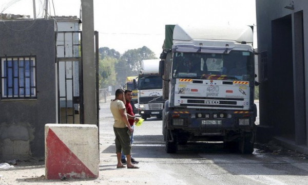 إسرائيل تُغلق جميع معابر قطاع غزة وتُقلّص مساحة الصيد