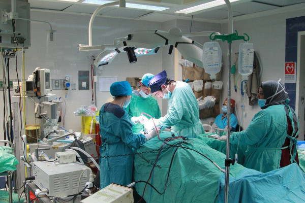 وزارة الصحة: 11 فريقاً طبياً دولياً ستعمل في المستشفيات الحكومية خلال نوفمبر