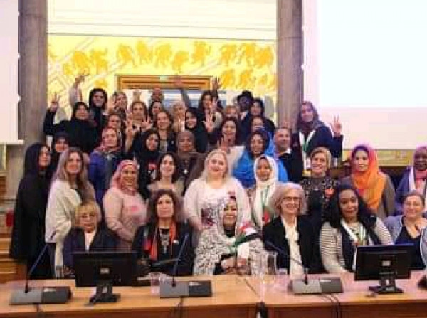 منظمة همسة سماء الثقافة الدولية تنجز مؤتمر المرأة العربية والغربية وحوار
الحضارات