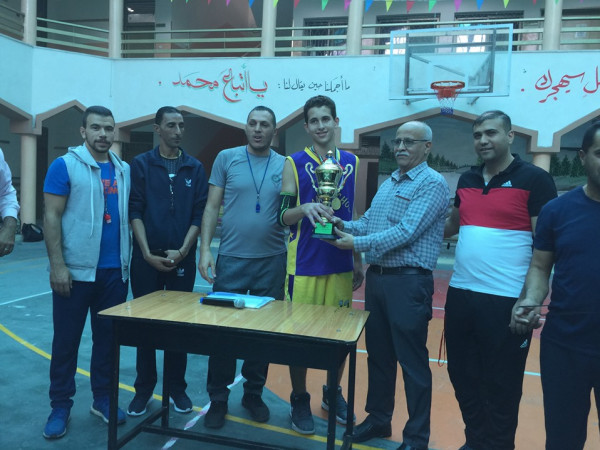 الثانوية الإسلامية تتربع على بطولة كرة السلة للمرحلة الثانوية