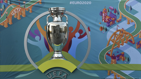 قائمة المنتخبات الـ 20 المتأهلة إلى "يورو 2020"
