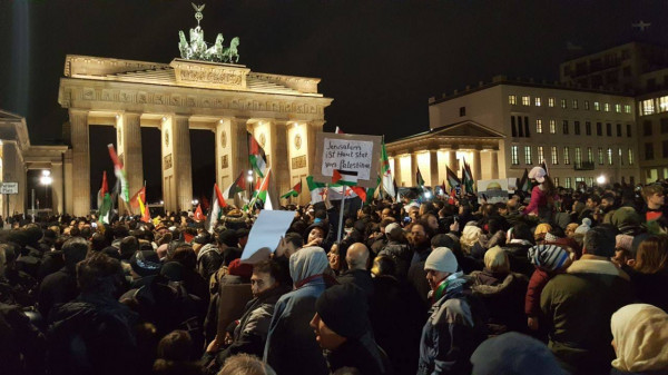 هيئة المؤسسات والجمعيات الفلسطينية والعربية في برلين تدين الإعلان الأمريكي بشأن المستوطنات