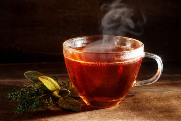4 وصفات تجميلية باستخدام الشاي