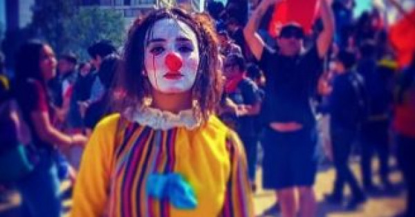 لغز اغتصاب وشنق الفنانة التشيلية "إل ميمو" بعد اعتقالها