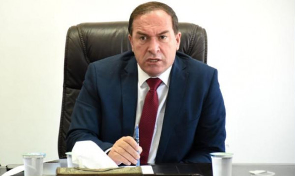 محافظ سلفيت يدعو أسر الشهداء والاسرى ممن لديهم طلبة جامعيين للتوجه للمحافظة