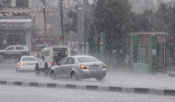 منخفض جوي سيضرب الأراضي الفلسطينية الليلة