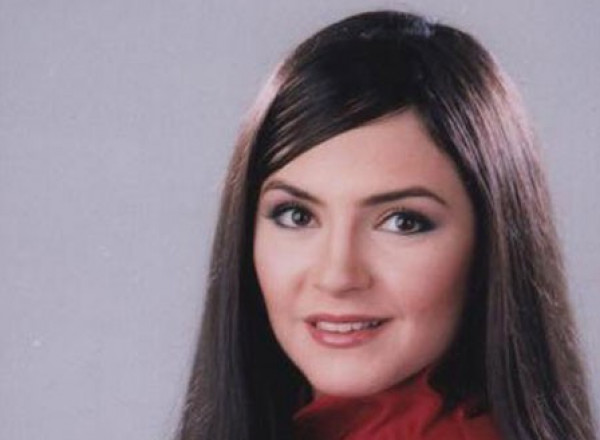 ظهور نادر للفنانة المعتزلة منال عبداللطيف