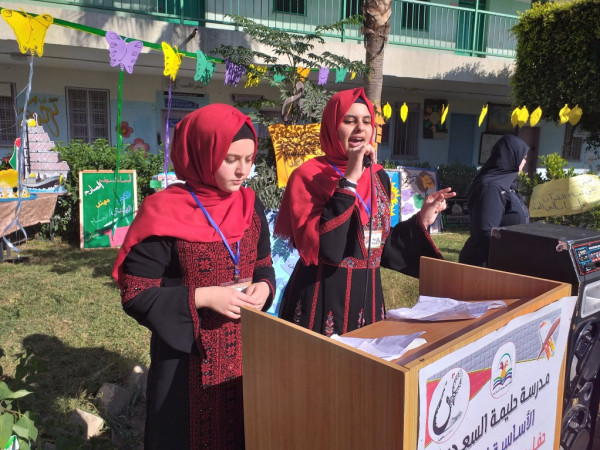 مديرية شمال غزة تفتتح معرض مجمع اللغة العربية "بستان لغة البيان"
